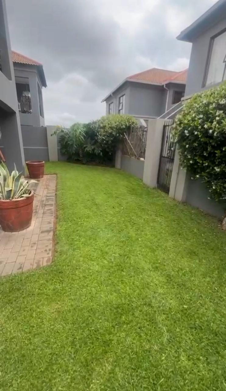 3 Bedroom Property for Sale in Gateway Manor North West